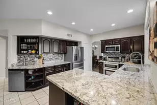 16815 South 1st Avenue, Phoenix, AZ 85045 - Photo 12