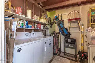 11038 N Coggins Dr, Sun City, AZ 85351 - Photo 24