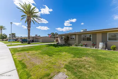 11038 N Coggins Drive, Sun City, AZ 85351 - Photo 26