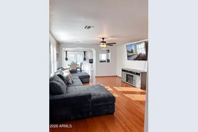 10529 W Robin Lane, Peoria, AZ 85383 - Photo 4