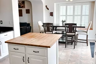 10529 W Robin Ln, Peoria, AZ 85383 - Photo 12