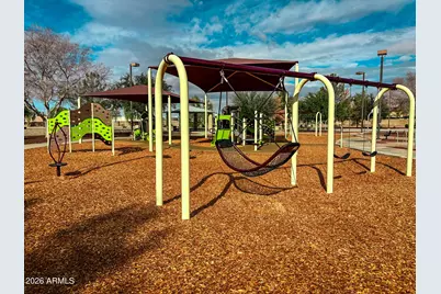 10529 W Robin Lane, Peoria, AZ 85383 - Photo 32