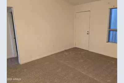 461 W Holmes Avenue #311, Mesa, AZ 85210 - Photo 2