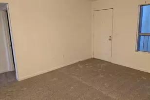 461 W Holmes Ave, Mesa, AZ 85210 - Photo 2