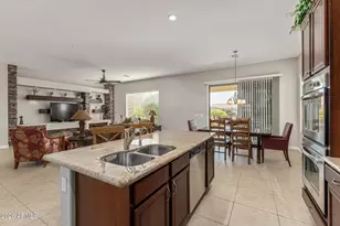 17873 W Lavender Ln, Goodyear, AZ 85338 - Photo 16