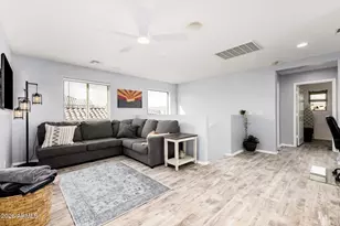 3891 E Melrose St, Gilbert, AZ 85297 - Photo 20