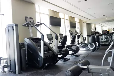 2402 E Esplanade Lane #901, Phoenix, AZ 85016 - Photo 14