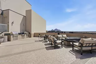 2402 E Esplanade Ln, Phoenix, AZ 85016 - Photo 46
