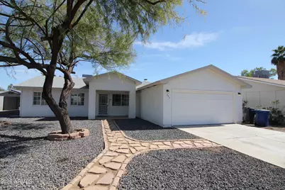 523 N Criss Street, Chandler, AZ 85226 - Photo 1