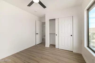 1821 W Kuralt Drive, Anthem, AZ 85086 - Photo 30