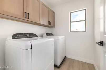 1821 W Kuralt Drive, Anthem, AZ 85086 - Photo 28