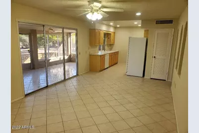 9350 W Glen Oaks Circle N, Sun City, AZ 85351 - Photo 6