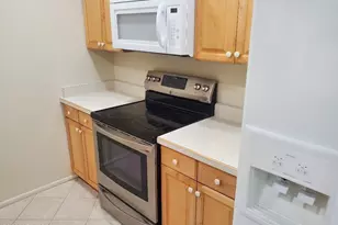 9350 W Glen Oaks Cir N, Sun City, AZ 85351 - Photo 8