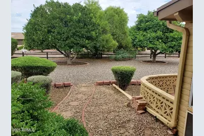 9350 W Glen Oaks Circle N, Sun City, AZ 85351 - Photo 16