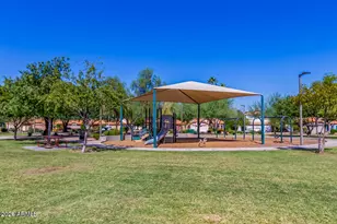 1604 S Villas Ln, Chandler, AZ 85286 - Photo 38