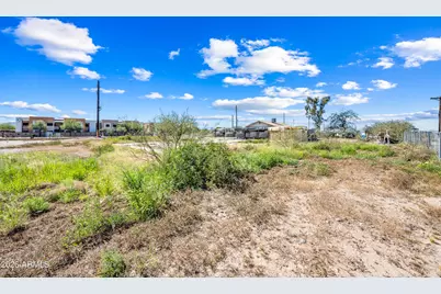 764 W Broadway Road #2, Phoenix, AZ 85041 - Photo 4