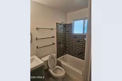 1510 E Highland Avenue, Phoenix, AZ 85014 - Photo 10