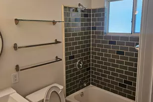 1510 E Highland Ave, Phoenix, AZ 85014 - Photo 10