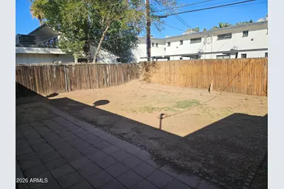 1510 E Highland Avenue, Phoenix, AZ 85014 - Photo 18