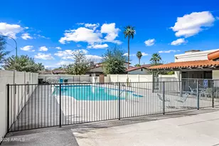 1108 W Mission Ln, Phoenix, AZ 85021 - Photo 30
