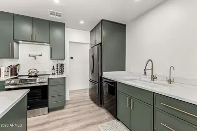 2539 E Campbell Avenue, Phoenix, AZ 85016 - Photo 10