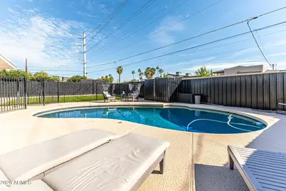 2539 E Campbell Avenue, Phoenix, AZ 85016 - Photo 24