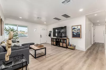 2539 E Campbell Avenue, Phoenix, AZ 85016 - Photo 4