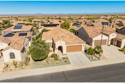 26864 W Piute Avenue, Buckeye, AZ 85396 - Photo 2