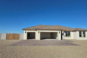 3820 N Palm Circle, Eloy, AZ 85131 - Photo 8