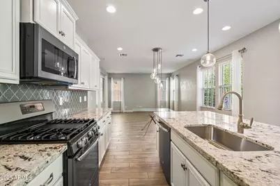 4716 E Nocona Lane, Phoenix, AZ 85050 - Photo 10