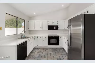 832 N Alvaro Circle, Mesa, AZ 85205 - Photo 8