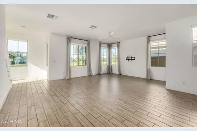 2042 W Lariat Lane, Phoenix, AZ 85085 - Photo 4