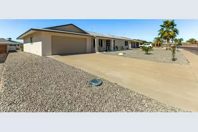 19018 N 133rd Avenue, Sun City West, AZ 85375 - Photo 2