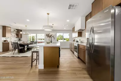 19018 N 133rd Avenue, Sun City West, AZ 85375 - Photo 10