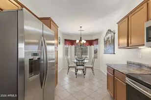 16462 W Chuparosa Ln, Surprise, AZ 85387 - Photo 10