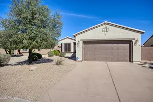 16462 W Chuparosa Ln, Surprise, AZ 85387 - Photo 2