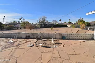 10331 W Willie Low Cir, Sun City, AZ 85351 - Photo 12