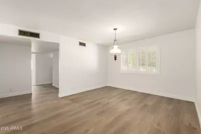 719 S Penrose Circle, Mesa, AZ 85206 - Photo 4