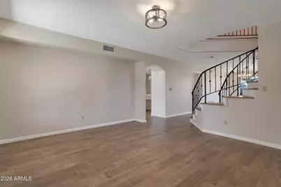 6719 W McRae Way, Glendale, AZ 85308 - Photo 8