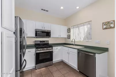 15893 W Arrowhead Drive, Surprise, AZ 85374 - Photo 8