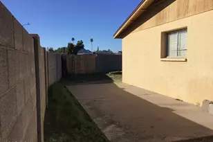 3235 E Larkspur Dr, Phoenix, AZ 85032 - Photo 4