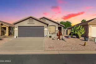 8880 E Red Mountain Ln, Gold Canyon, AZ 85118 - Photo 2