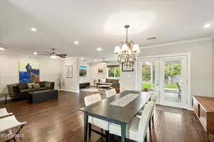 3328 E Turney Ave, Phoenix, AZ 85018 - Photo 8