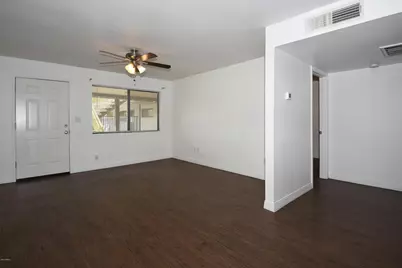 502 E Mariposa Street #Apt 106, Phoenix, AZ 85012 - Photo 8