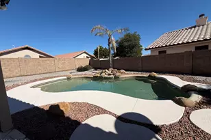 12742 W Monte Vista Rd, Avondale, AZ 85392 - Photo 14