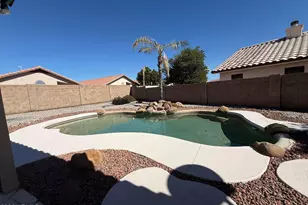 12742 W Monte Vista Rd, Avondale, AZ 85392 - Photo 2