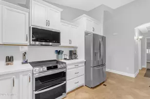 13438 W Redfield Rd, Surprise, AZ 85379 - Photo 22