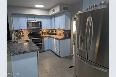 9808 S 45th Place, Phoenix, AZ 85044 - Photo 2