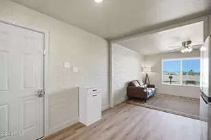 123 W South Mountain Ave, Phoenix, AZ 85041 - Photo 12