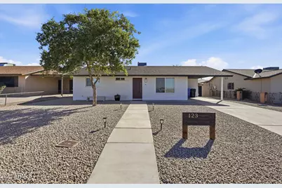 123 W South Mountain Avenue, Phoenix, AZ 85041 - Photo 1